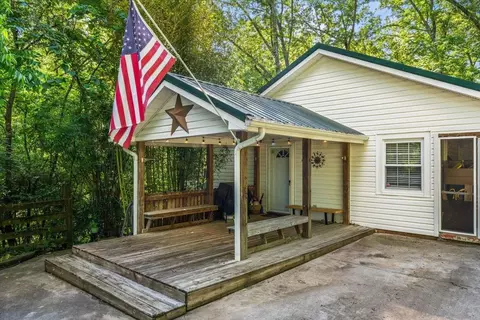 422 Gettys Ln, Athens, TN 37303