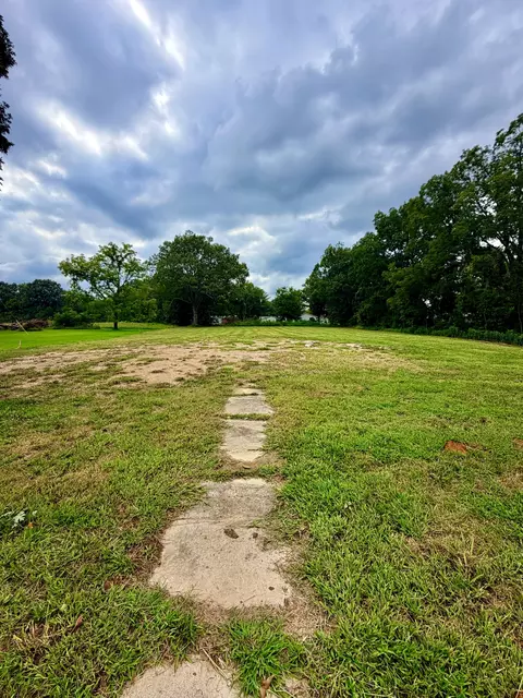 9805 Highway 641 N, Puryear, TN 38251