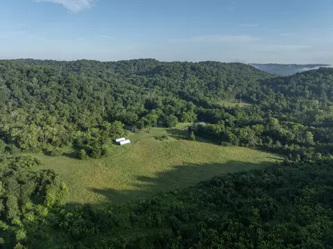 1100 Pond Creek Rd, Ashland City, TN 37015