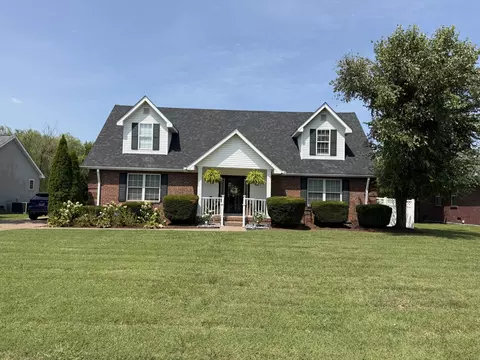 120 Summerlin Dr, Gallatin, TN 37066