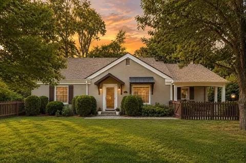 3807 Dartmouth Ave, Nashville, TN 37215