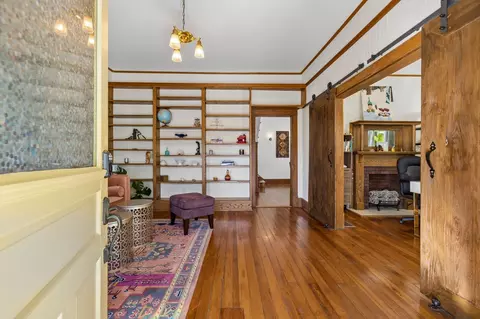 Entry Way - 209 Murrell St, Dickson, TN 37055 photo 1 of 2