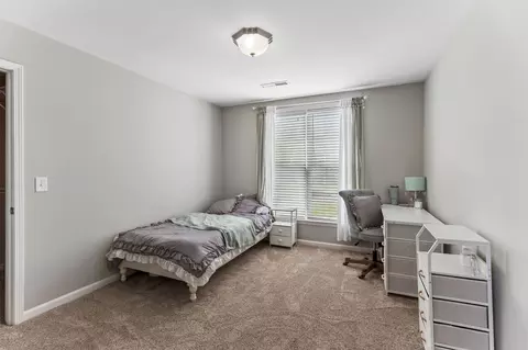 Bedroom - 1817 Splash Pl, Murfreesboro, TN 37130 photo 3 of 9
