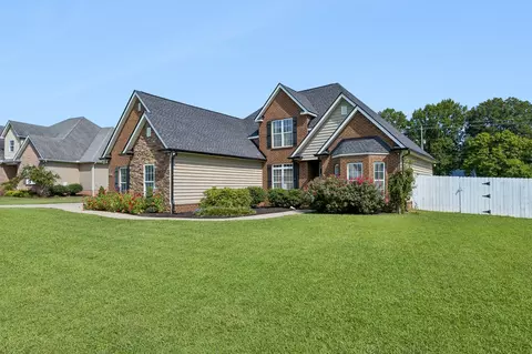 Exterior - 1817 Splash Pl, Murfreesboro, TN 37130 photo 10 of 10