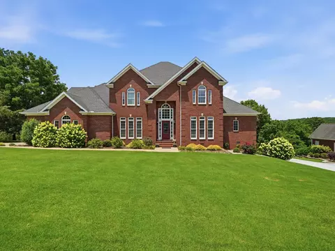 848 Fairway Dr, Fayetteville, TN 37334