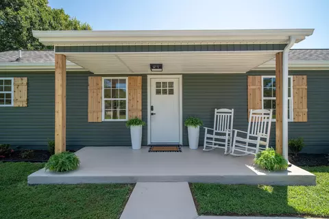 4990 Timothy Ln, Columbia, TN 38401