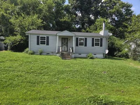 4737 Volunteer Dr, Antioch, TN 37013