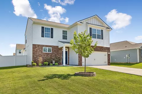 114 Stammer Farms Blvd, Chapel Hill, TN 37034