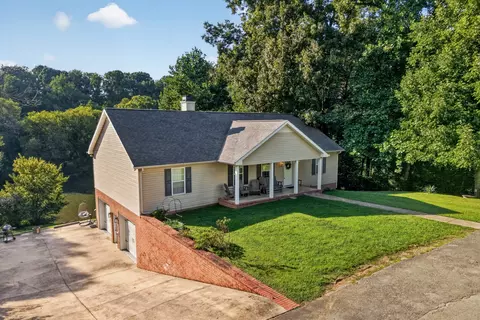 502 Westwood Dr, Mcminnville, TN 37110