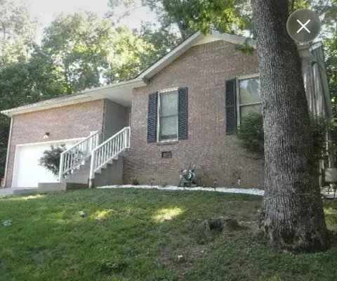 1209 Verkler Dr, Clarksville, TN 37042