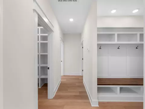 Entry Way - 235 Loss Crouch Rd, Morrison, TN 37357 photo 1 of 4