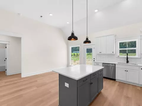 Kitchen - 235 Loss Crouch Rd, Morrison, TN 37357 photo 1 of 4