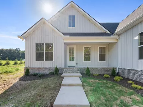 Exterior - 235 Loss Crouch Rd, Morrison, TN 37357 photo 4 of 8