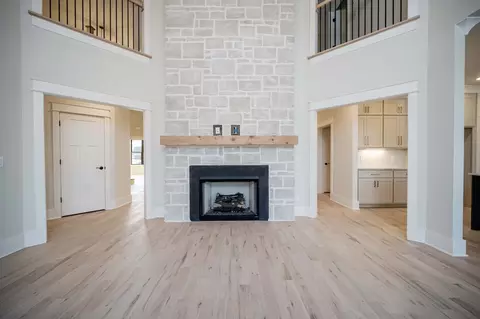 Living - 2829 Canfield Dr, Murfreesboro, TN 37128 photo 7 of 7