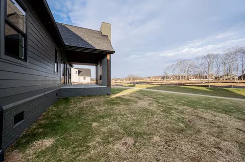 Exterior - 2829 Canfield Dr, Murfreesboro, TN 37128 photo 7 of 8