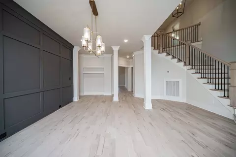 Living - 2829 Canfield Dr, Murfreesboro, TN 37128 photo 3 of 7