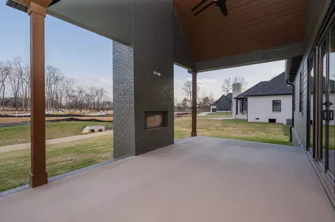 Exterior - 2829 Canfield Dr, Murfreesboro, TN 37128 photo 2 of 8