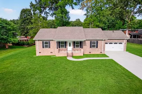 1006 Ovoca Rd, Tullahoma, TN 37388