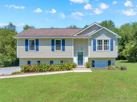 2852 Buckeye Loop, Lynchburg, TN 37352