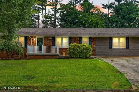 1222 Miami St, Athens, TN 37303