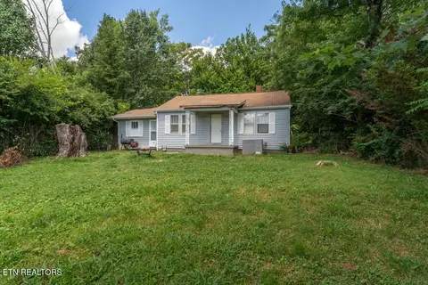 122 Gibson White Cir, Madisonville, TN 37354