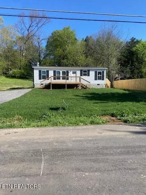 626 Sherwood Ave, Athens, TN 37303