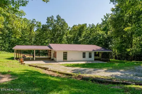 166 George Thomas Rd, Vonore, TN 37885