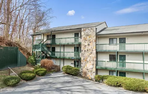 1102 Ski View Dr UNIT 306, Gatlinburg, TN 37738
