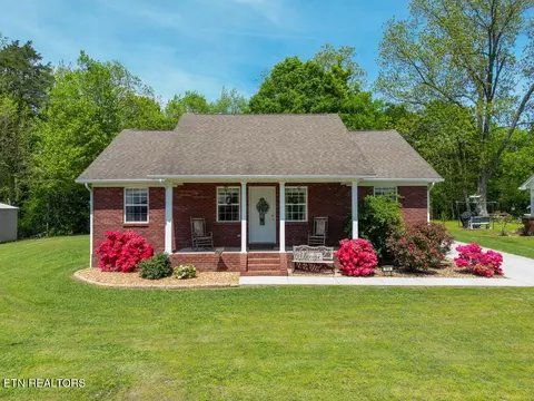 314 W Walnut St, Madisonville, TN 37354