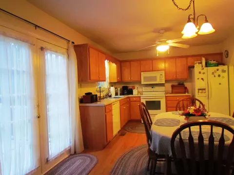 220 Sharp Rd, Athens, TN 37303 photo 3