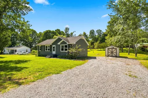 Exterior - 6614 Highway 49 E, Springfield, TN 37172 photo 7 of 10
