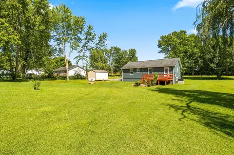 Exterior - 6614 Highway 49 E, Springfield, TN 37172 photo 3 of 10