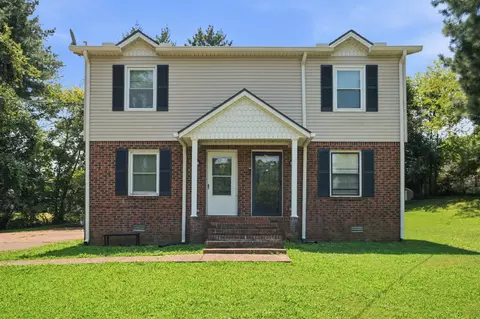 473 Ellenwood Dr, Nashville, TN 37211