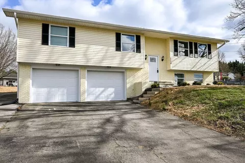 3230 SE Jackson Cir SE, Cleveland, TN 37323