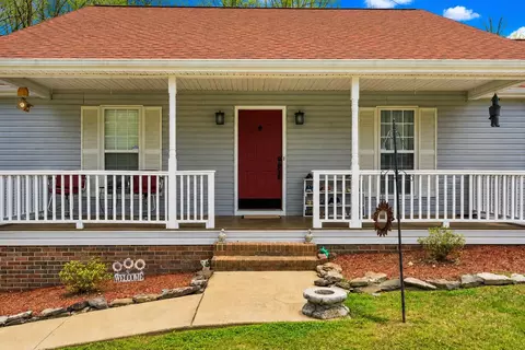 Exterior - 269 Sutton Dr, Ringgold, GA 30736 photo 3 of 17