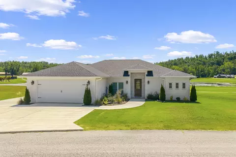 363 Golfview Ln, Decaturville, TN 38329