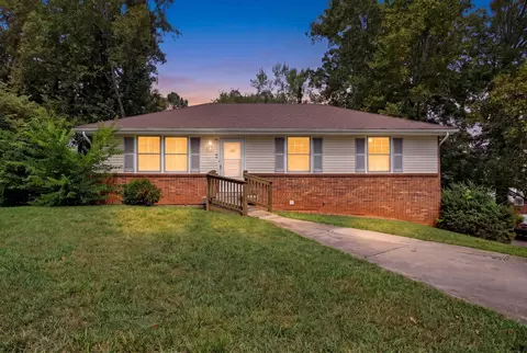 621 Linda Ln, Clarksville, TN 37042