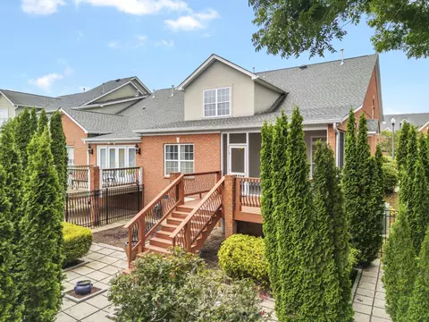 8233 Double Eagle Ct, Ooltewah, TN 37363 photo 3