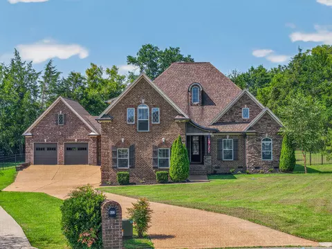 812 Guinevere Pt, Mount Juliet, TN 37122