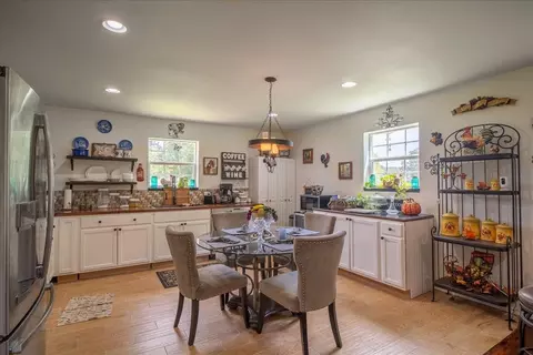 Kitchen - 527 Clax Branch Rd, Loretto, TN 38469 photo 2 of 4