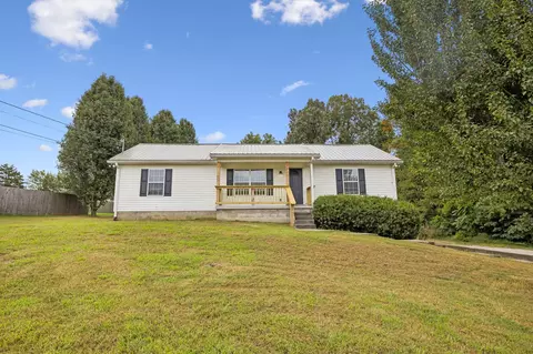 7907 Crossroads Dr, Lyles, TN 37098