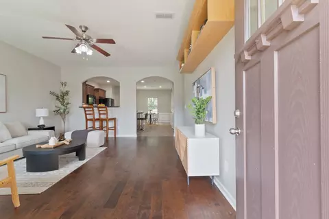 Entry Way - 1504 Halverson Dr, Murfreesboro, TN 37128 photo 1 of 5