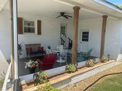 Exterior - 3687 Blue Spring Rd, Decherd, TN 37324 photo 2 of 14