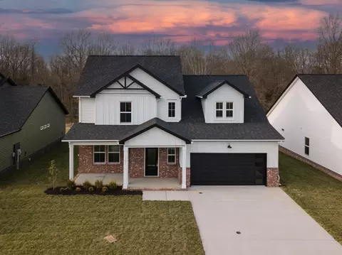 1585 Hidden Creek Trl, Clarksville, TN 37043