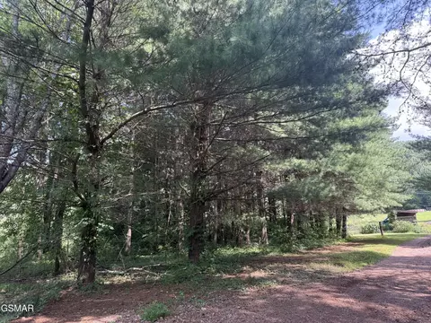 620 County Road 655, Athens, TN 37303