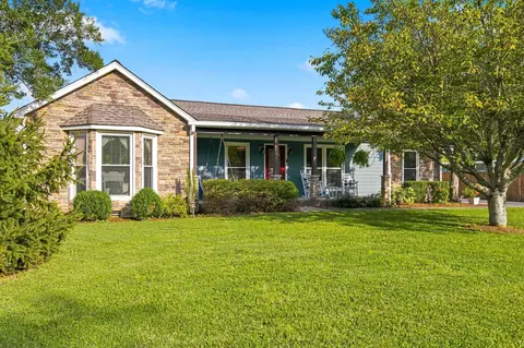 237 Peebles Dr, Smyrna, TN 37167