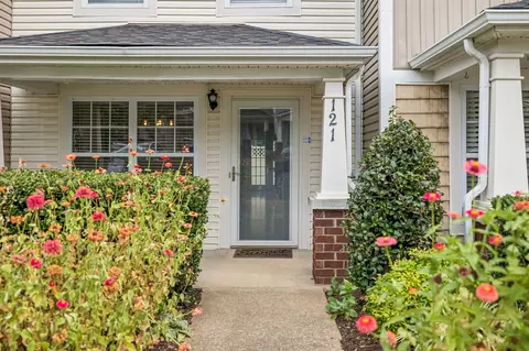 121 Shadow Glen Dr, Nashville, TN 37211