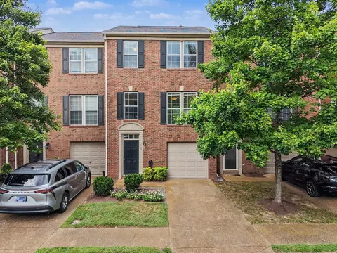 663 Huffine Manor Cir, Franklin, TN 37067