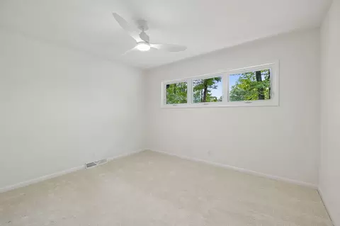 Bedroom - 5572 Highway 76 E, Springfield, TN 37172 photo 7 of 9
