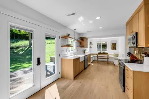 Kitchen - 7741 Caney Fork Rd, Fairview, TN 37062 photo 3 of 4